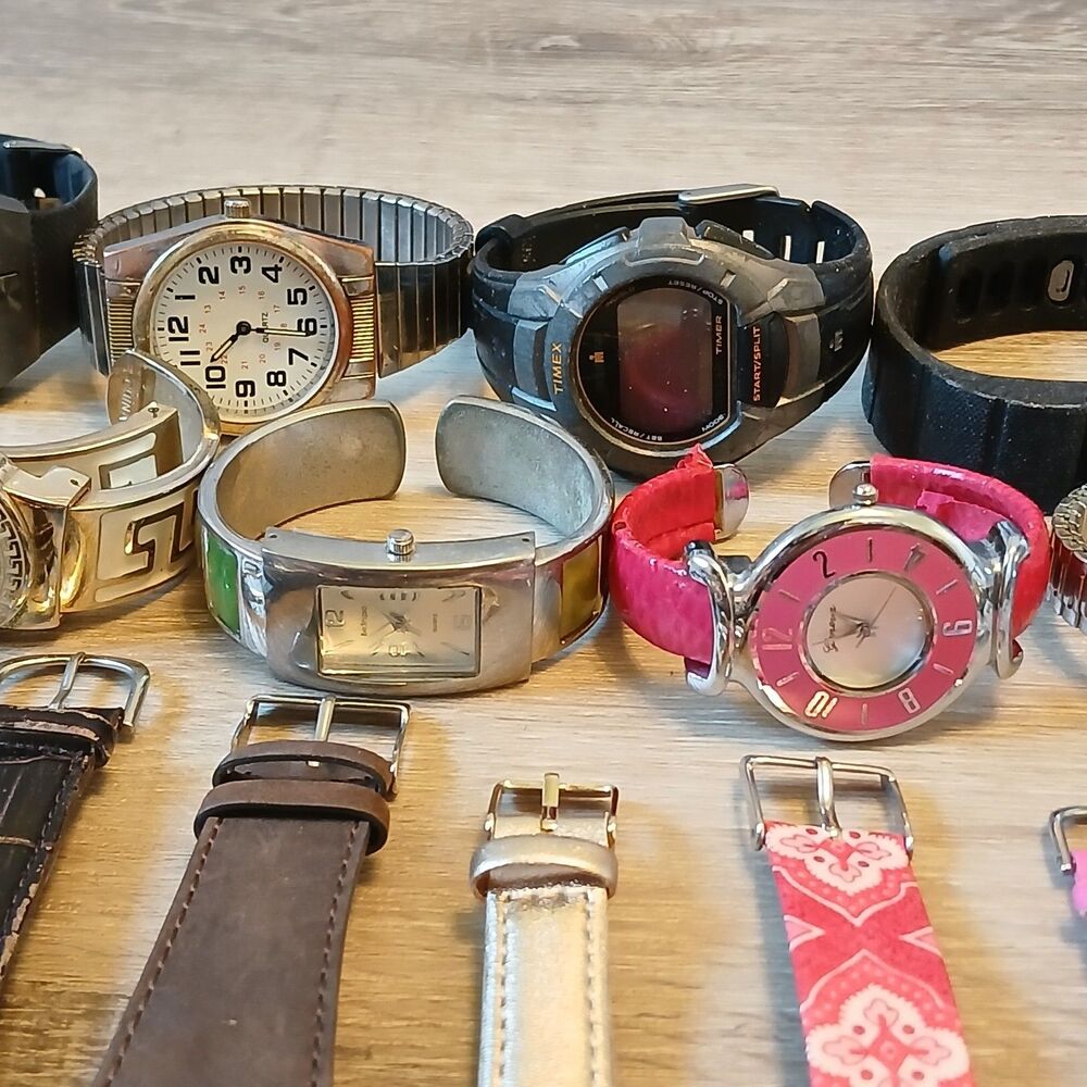 Huge Watch Lot of 35+ Mixed Brands Vintage & Modern Parts/Repair Untested-Box 15 - Picture 7 of 10